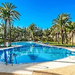 Modern & Peaceful 2br W/parking - Medina Banus Marbella