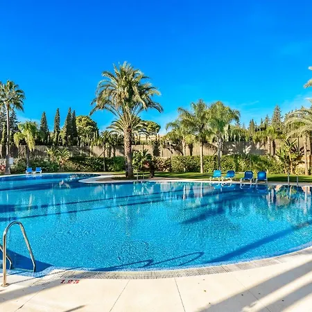Modern & Peaceful 2br W/parking - Medina Banus *